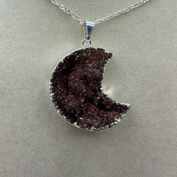 Red Amethyst Silver Plated Crescent Moon Pendant Necklace on Figaro Chain - Picture 2 of 11